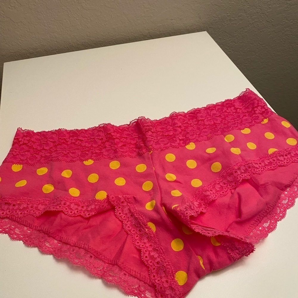 NWOT Victoria’s Secret Pink panty